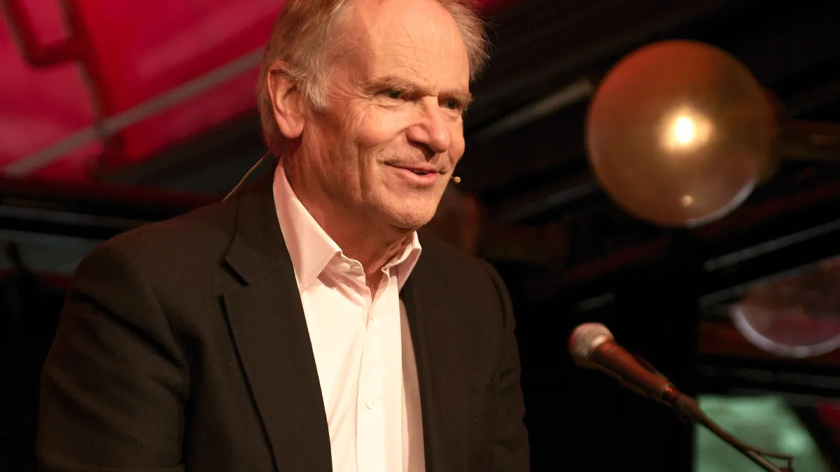 Jeffrey Archer morre aos 86 anos um dia antes de lançar novo livro